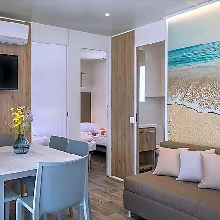 Mobile Homes Santa Marina, Lanterna فندق