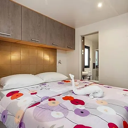 فندق Mobile Homes Santa Marina, Lanterna