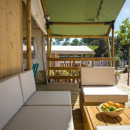 Mobile Homes Santa Marina, Lanterna بوريتش